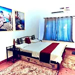 Rashnik Villas & Reosrt Anjuna With Pool & Kitchen