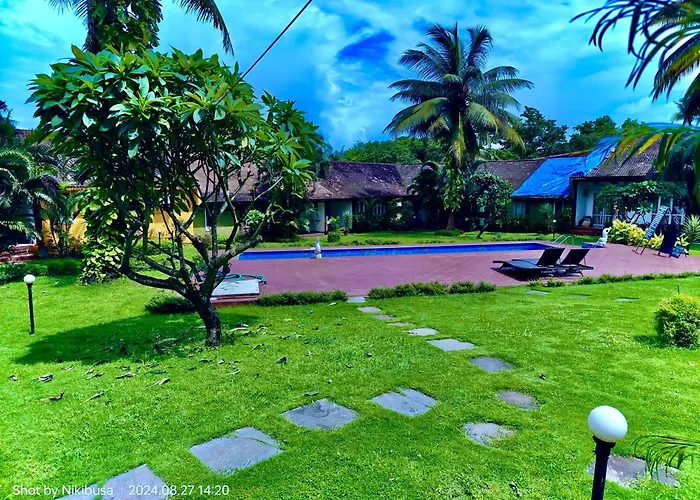 Rashnik Villas & Reosrt Anjuna With Pool & Kitchen
