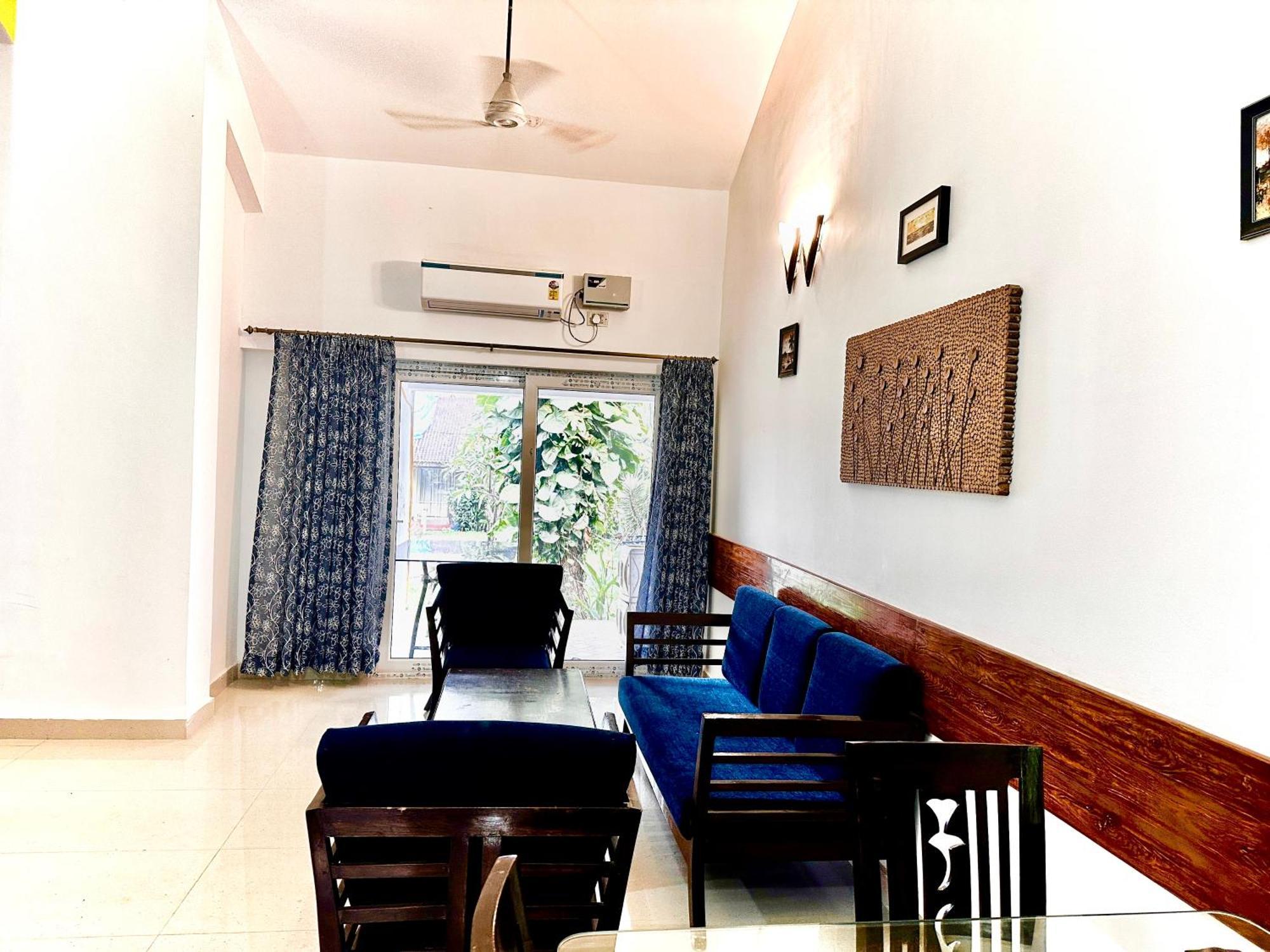 Rashnik & Reosrt With Pool & Kitchen