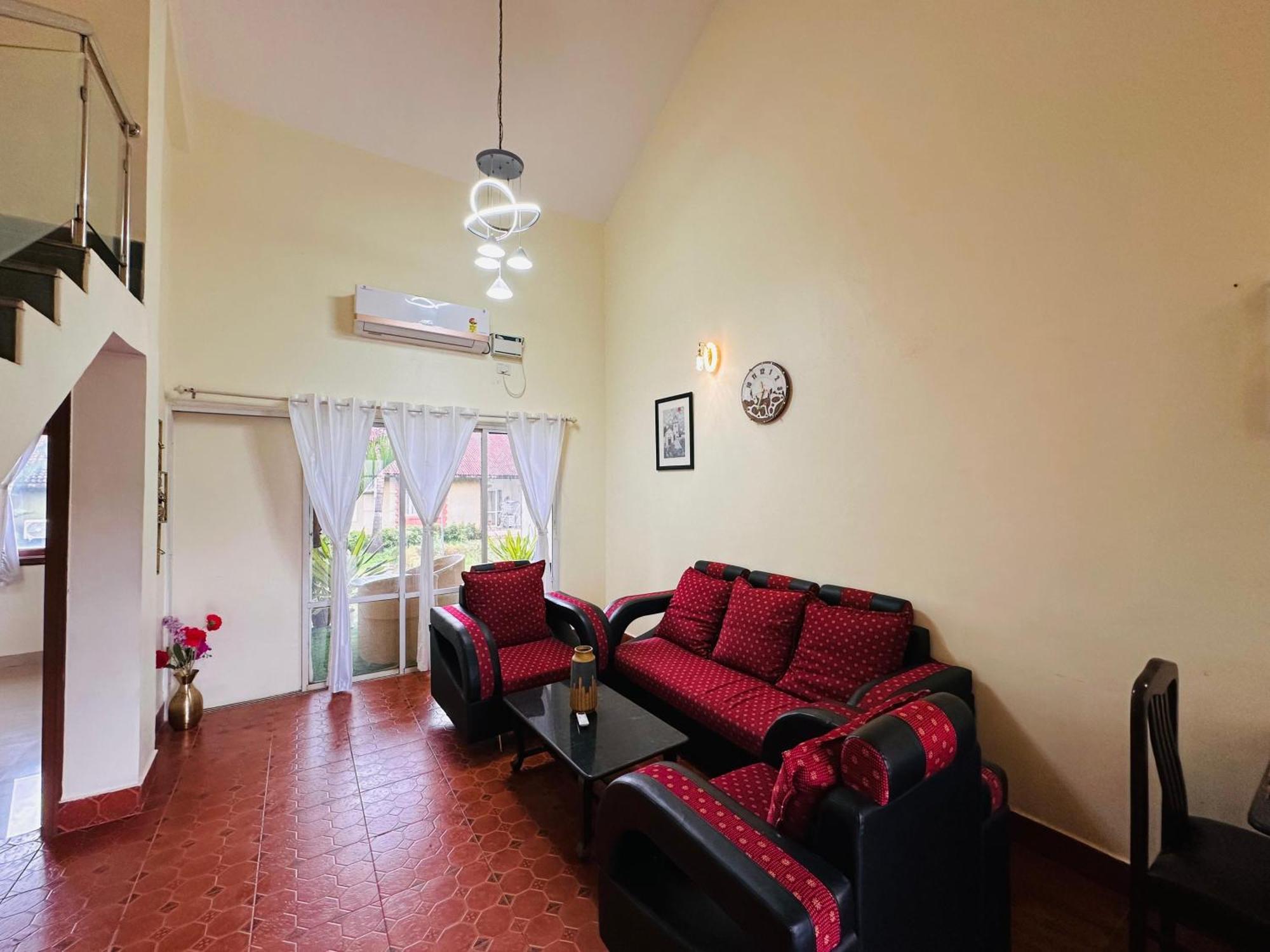 Villa Rashnik & Reosrt With Pool & Kitchen